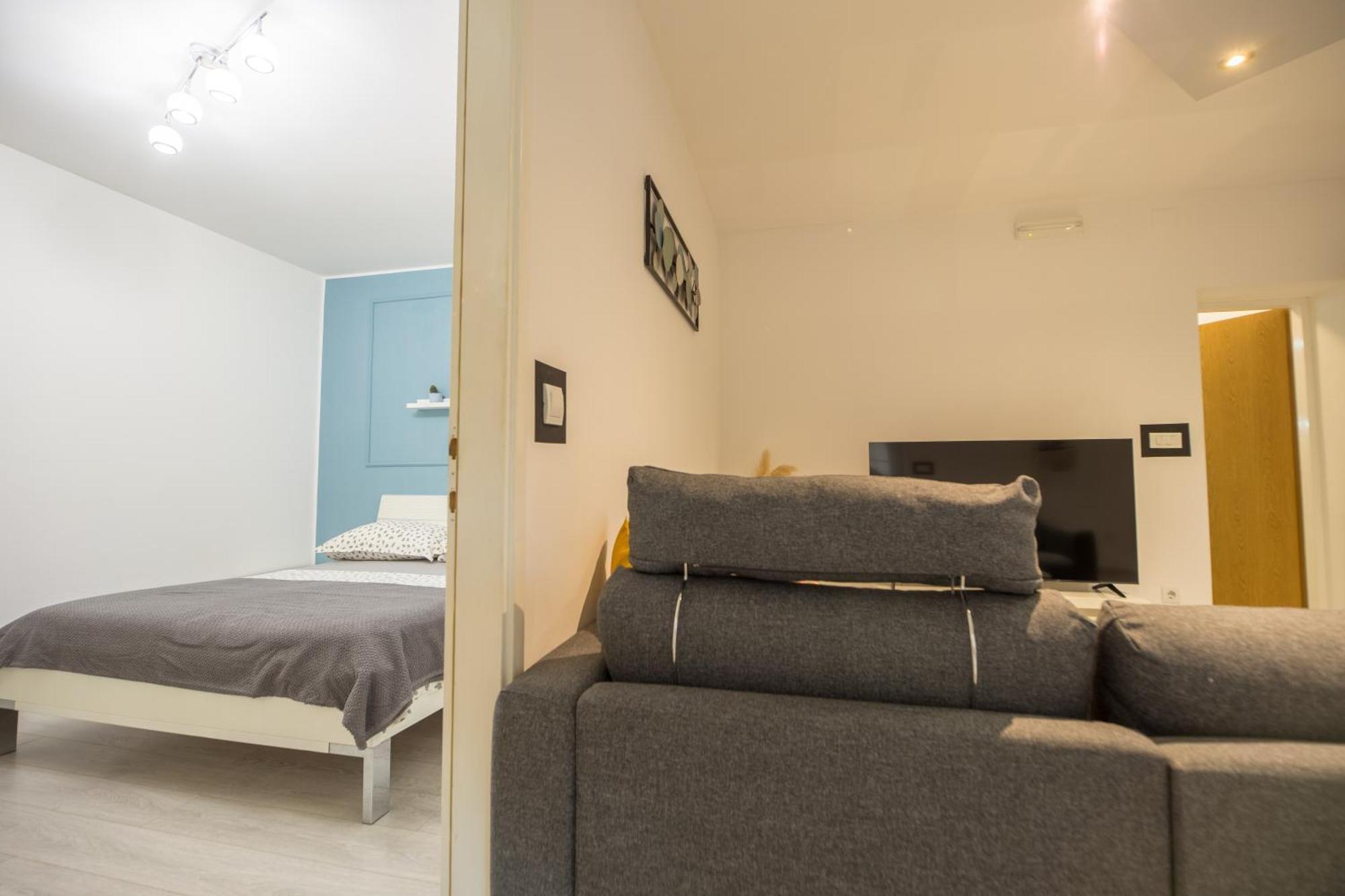 Villa Milenka - Apartmani Gorana Tučepi Kamer foto